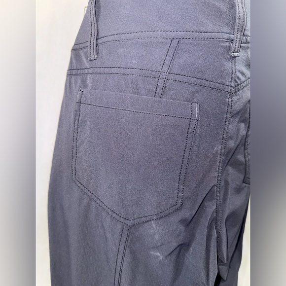 EUC: Athleta Crop Nylon Black Capri - Picture 4 of 6